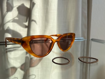 Vos lunettes glissent sans arret Cette astuce incroyablement simple resout le probleme Galaxus